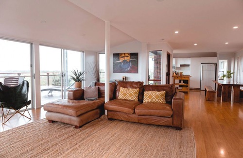 Booroobin House | Watersmeet - Your Hinterland Home Away From Home