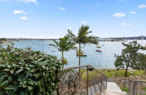 Balmain Apartment | Watersong - Tranquil Harbourfront & Island Panorama