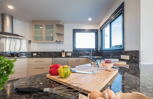 Coles Bay House | Waterview