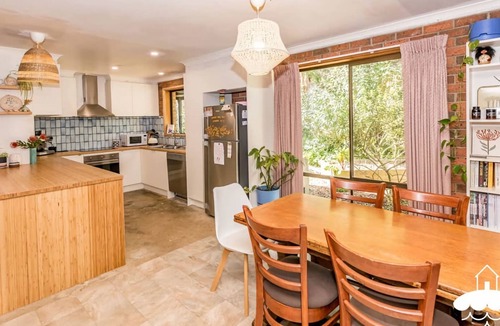 Sandy Point House | Wattle Haven at Sandy Point