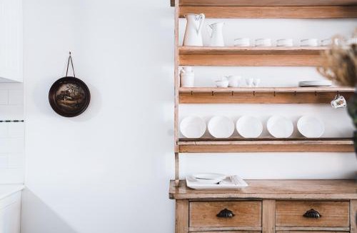 Castlemaine House | Wattle Terrace