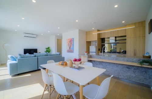 Mulgrave House | Waverley Gardens Modern 3BR Home - Pet Friendly & Parking
