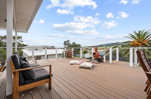 Sellicks Beach House | Waves and Wine at Sellicks Beach