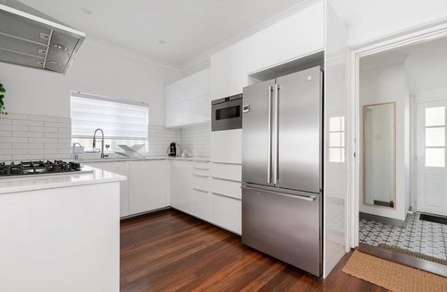 Glendalough Apartment | Welcome to studio B, The heart of Glendalough