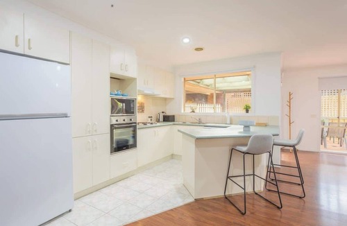 Hoppers Crossing House | Well-Appointed Family Home in Popular Location