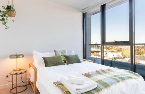 Moonee Ponds Apartment | Wellness and Style - 2BR Apartment with Pool, Hot Tub and Gym