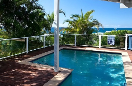 Sunshine Coast House | Whale Lookout - spectacular ocean views