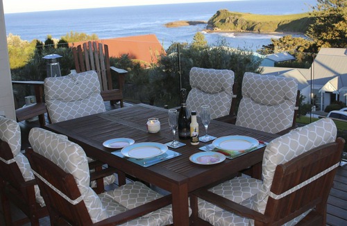 Gerringong House | Whale Watch for Four, Gerringong