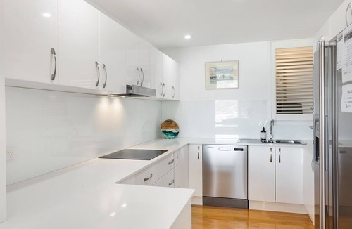 Narooma Apartment | Wharf Apartment Unit 5