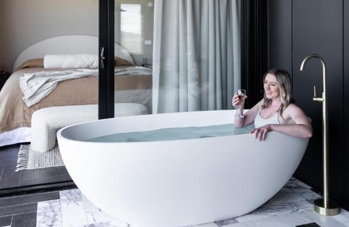 Carlton River House | Wherewithal Luxury Suites
