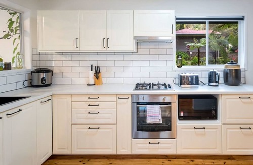 Eagle Heights House | Whispering Leaves Tamborine Mountain