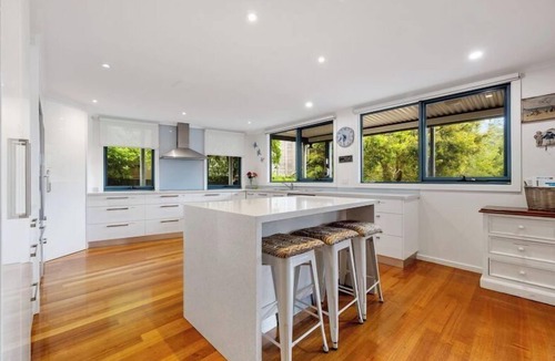 Inverloch House | Whispering Seas -Stay 3 pay 2 Winter Promo
