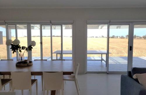 Port Victoria House | Whispering Winds