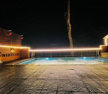 Devikolam Hotel | White Arc Munnar