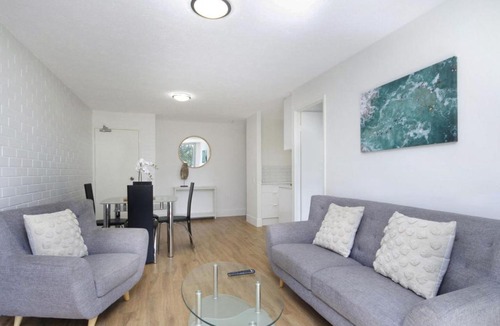Coolangatta Apartment | White Caps Unit 3