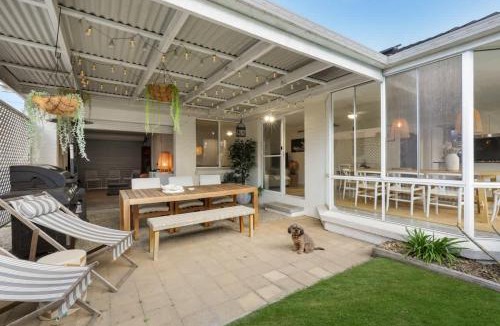 Corlette House | White Haven on Sandy
