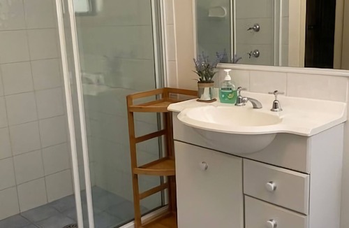 Huskisson Villa | White Sands Villa by Jervis Bay Breaks