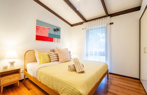 Ocean Grove House | Whitehouse; Beachside, Fireplace, Pet friendly