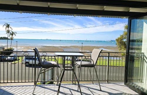 Cannonvale Apartment | Whitsunday Waterfront Apartments