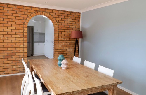 Tenterfield House | Wild Honey Tenterfield