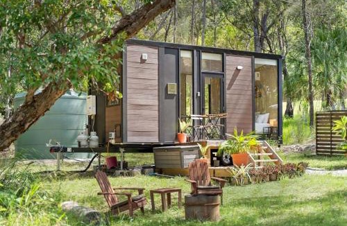 Agnes Water House | Wildlife Haven by Tiny Away
