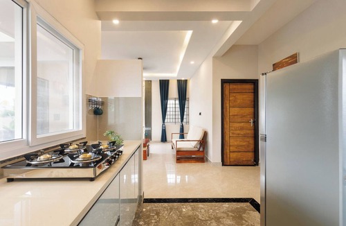 Hosur Apartment | Wildscape by Stayjade Pool Garden1hr HSR E-city