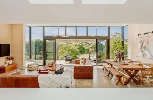 Yallingup Siding House | Wildwood - Luxe Vineyard Retreat with Tranquil Views