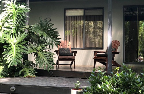 Badger Creek House | Willow House - Private Luxury Accommodation