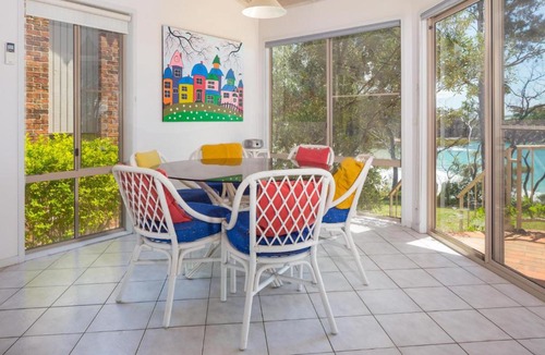 Denhams Beach Apartment | Windarra on Denhams - Unit Three