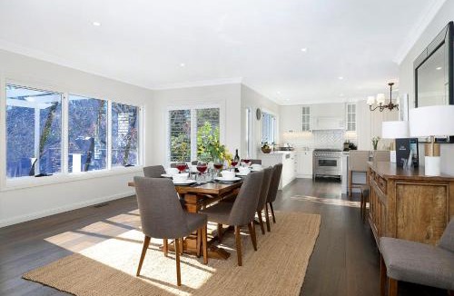 Burradoo House | Windermere