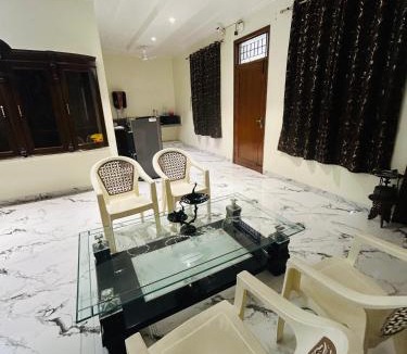 Ranjit Avenue House | Wonder stays