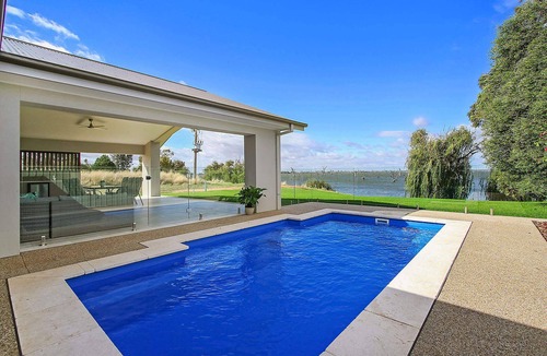 Yarrawonga House | Woodbine Waters