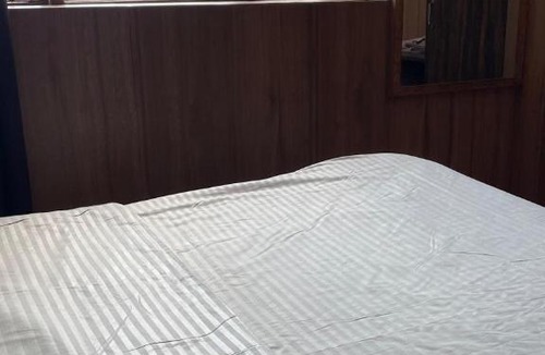 Kufri Bed & Breakfast | Woods Imperial bnb