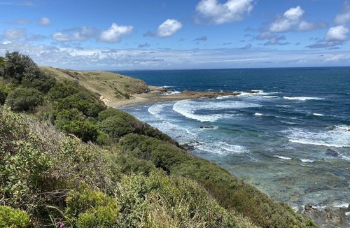 Cape Woolamai House | Work and chillax on a beach