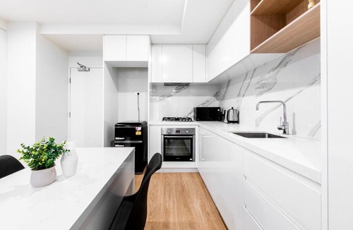 Essendon Apartment | Workers Retreat Across from Essendon Station