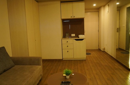 Dumas Hotel | Wow Studio at Weekend Address