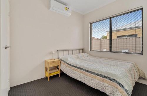 Midland House | Wroxton Street