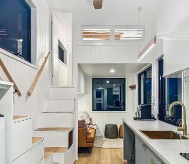 Moonbah Ski Chalet | Wuelf & the Fallow
