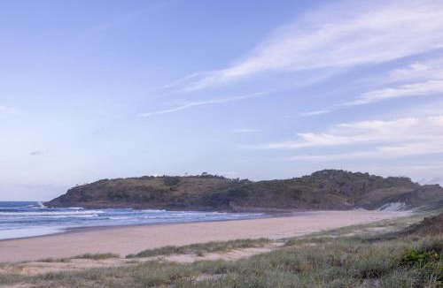Stuarts Point Hotel | Yarra Holiday Park