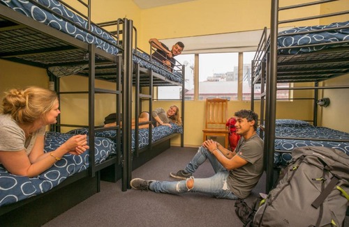 Sullivan's Cove Hostel | YHA Hobart Central