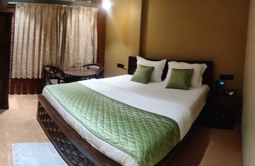 Rangat Hotel | Yogu's Woodside