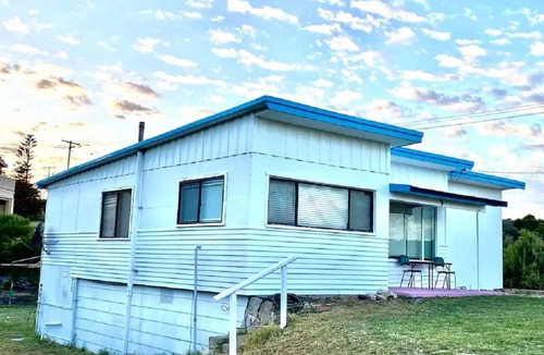 Guilderton House | Your Beach Side Spring Experience