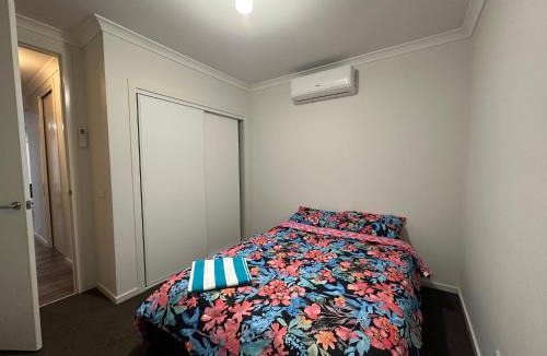 Tarneit House | Your Guest House