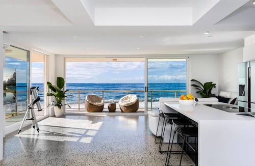 Narrabeen Apartment | Yulunga - Direct Beachfront