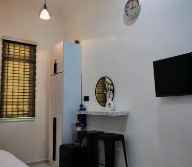 Kampung Penarik Hotel | Zaifaa Beach Inn