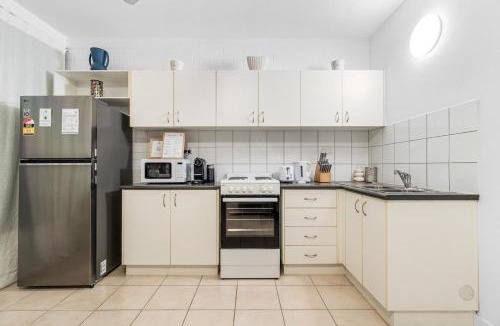 Nightcliff Apartment | Zen Bamboo 1BR Cozy - Modern - Central