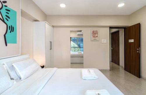 Khar House | Zen C - Private Room in Shared 3BHK