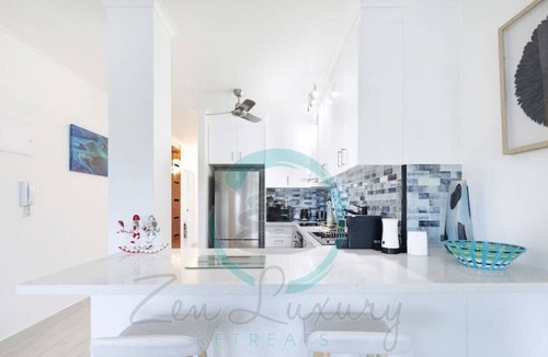 Rapid Creek Apartment | ZEN FORESHORE: 3-BR Nightcliff Foreshore-Front Apt