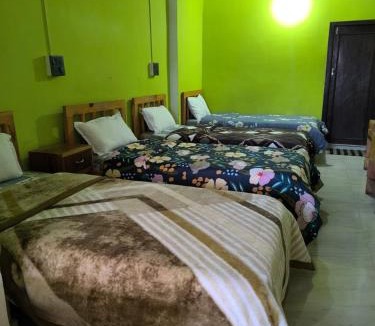Bomdila House | Zen Homestay