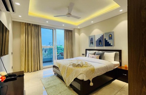 Sector 14 Apartment | ZEN Suites Gurgaon - LUXE Stays Collection